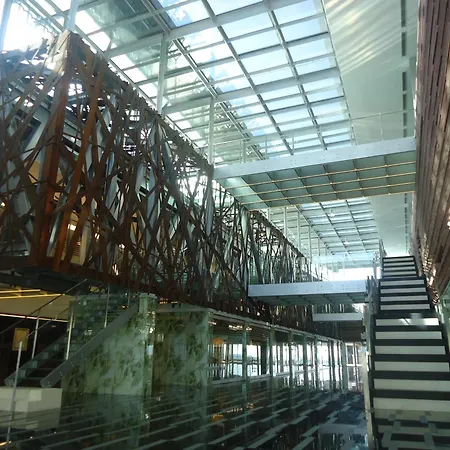Hotel De 4*