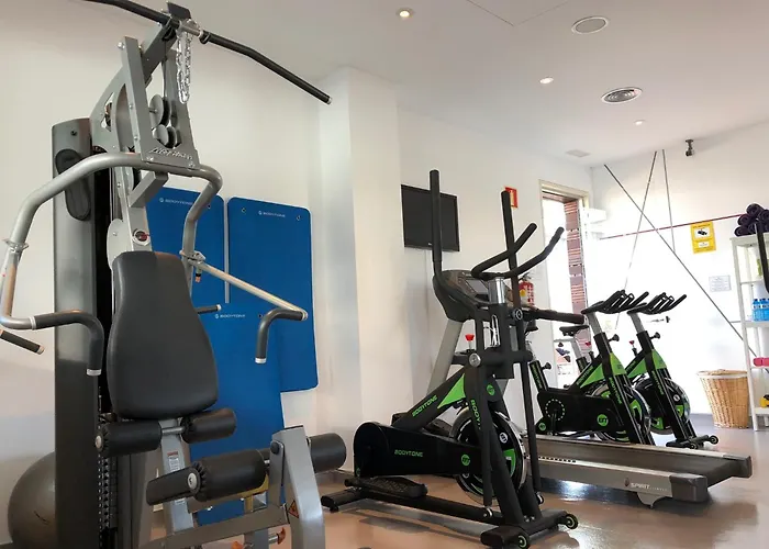 De فندق كاديز