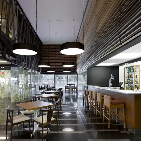 パラドール デ ホテル 4*