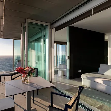 パラドール デ 4*