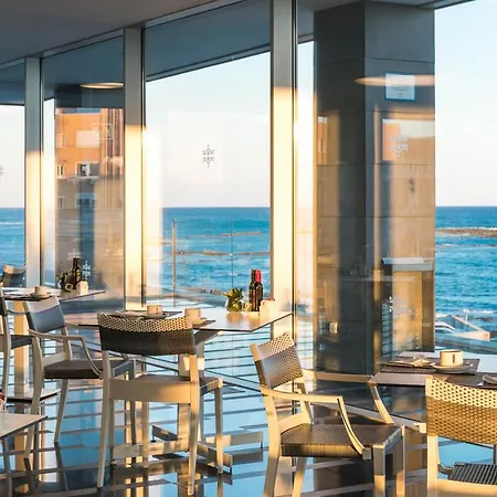 パラドール デ カディス