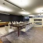 De 4*