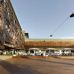 De