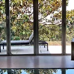 Hotel De 4*