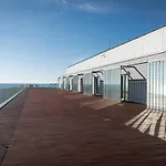 De 4*