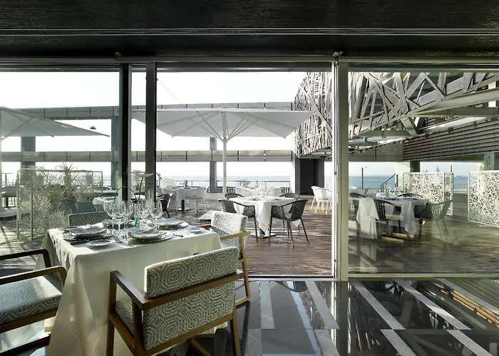 Готель De Кадіс